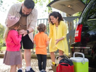 family traveling to the affordable drive-up beaches